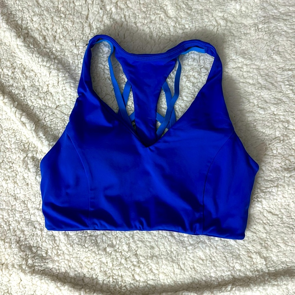 fabletics sports bra